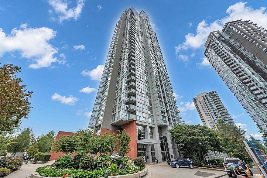 3006 1408 Strathmore Mews
