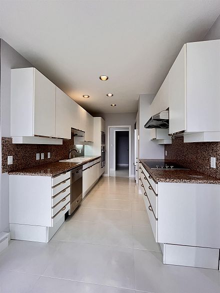 3A 1500 Alberni Street