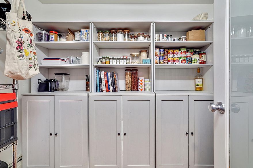 306 183 Keefer Place