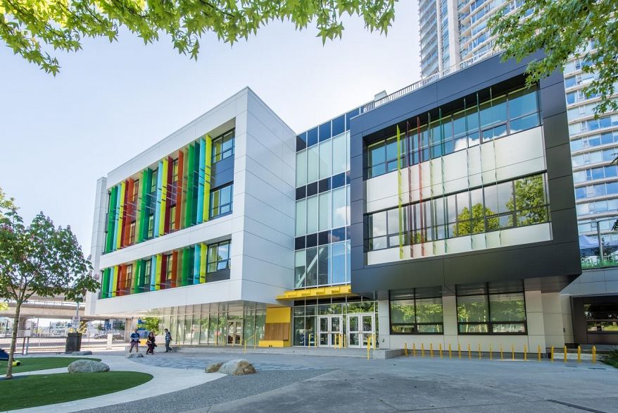 306 183 Keefer Place