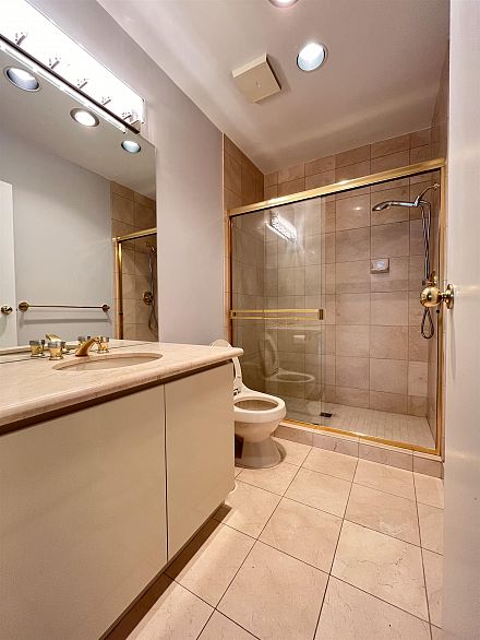 3A 1500 Alberni Street