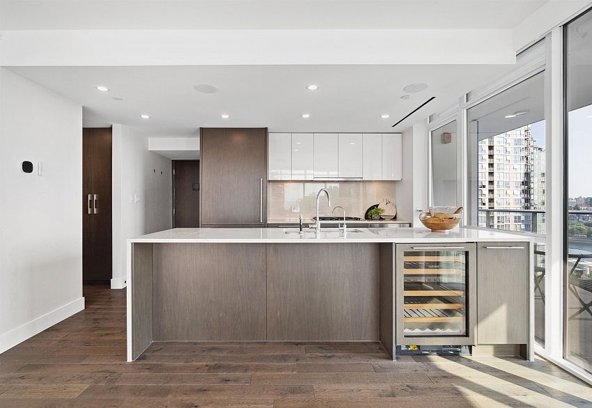 1701 499 Pacific Street