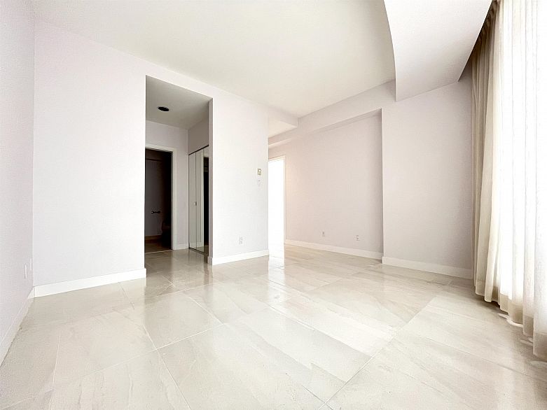 3A 1500 Alberni Street