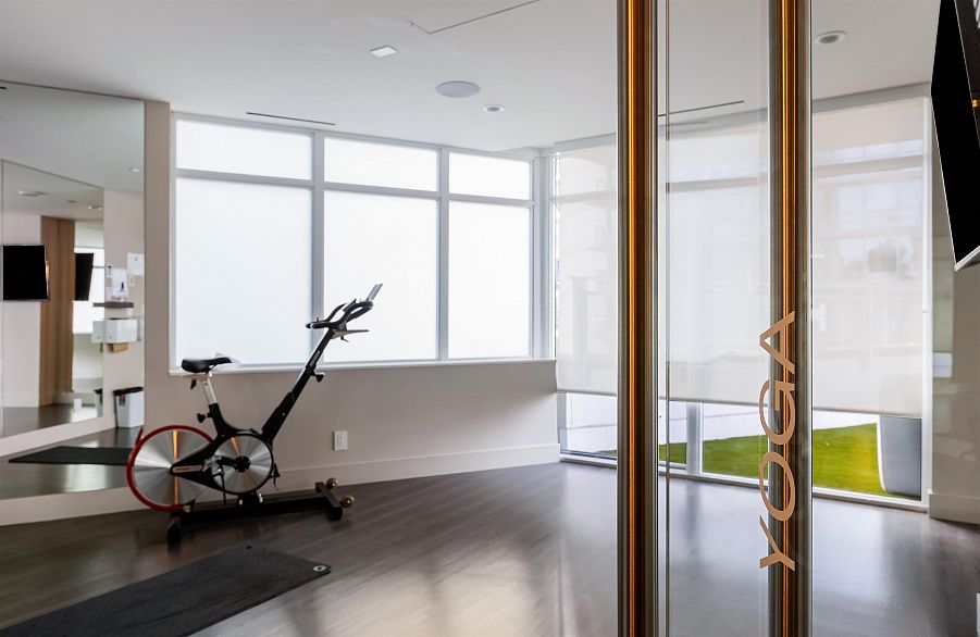 1701 499 Pacific Street