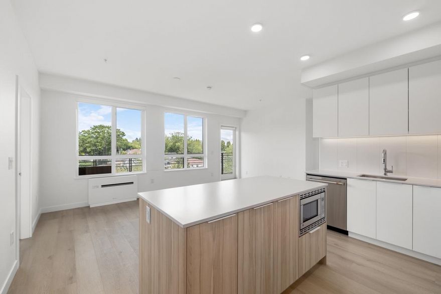 605 2450 Garden Drive