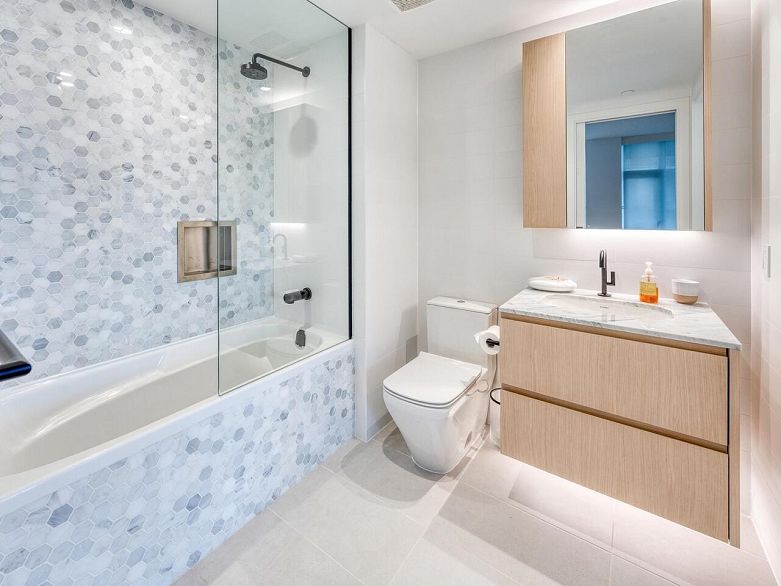 1704 1180 Broughton Street