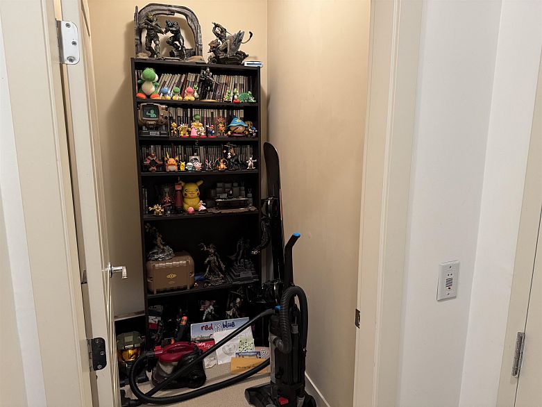 216 4028 Knight Street