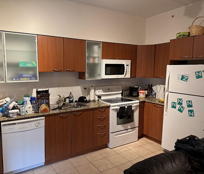 216 4028 Knight Street