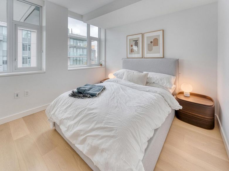 1704 1180 Broughton Street