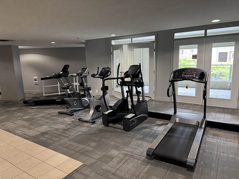 216 4028 Knight Street