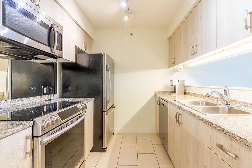 1203 1200 Georgia Street