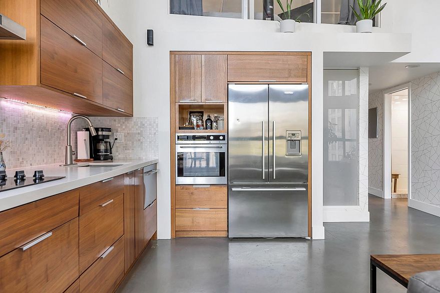 313 1238 Seymour Street