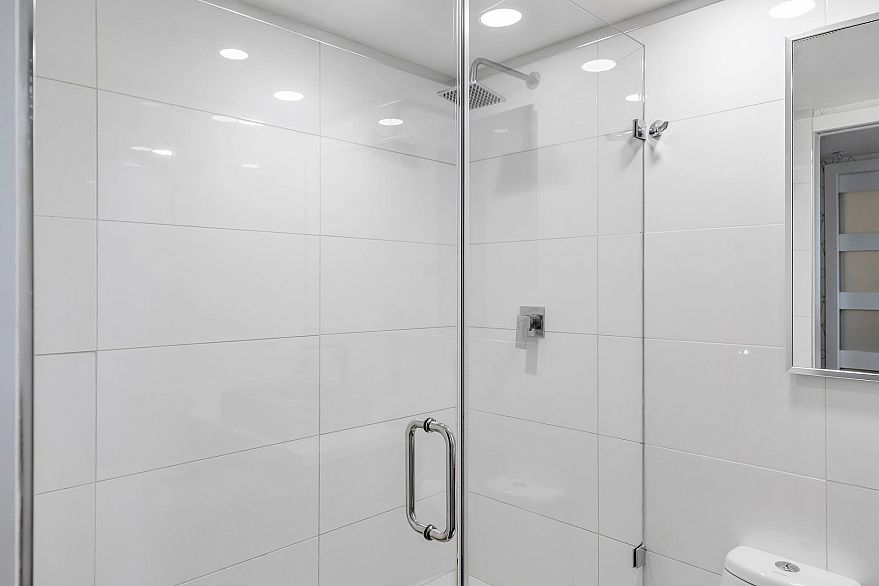 313 1238 Seymour Street