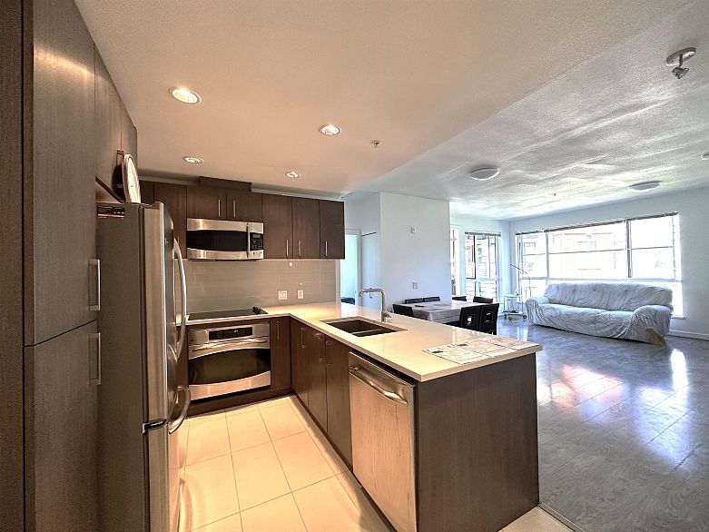 513 5983 Gray Avenue