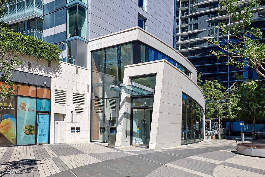 2421 89 Nelson Street