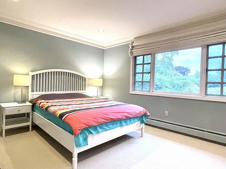 6786 Blenheim Street