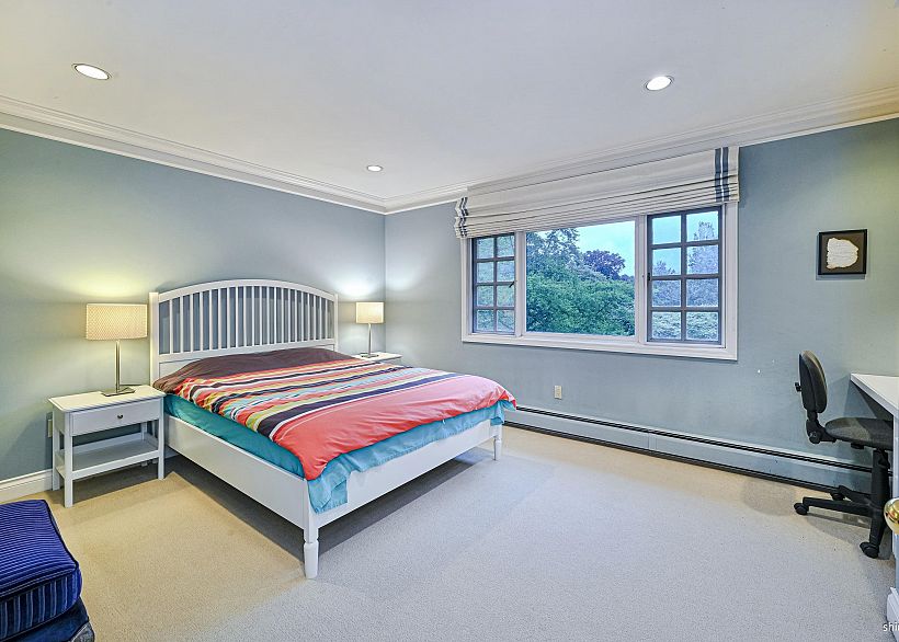 6786 Blenheim Street