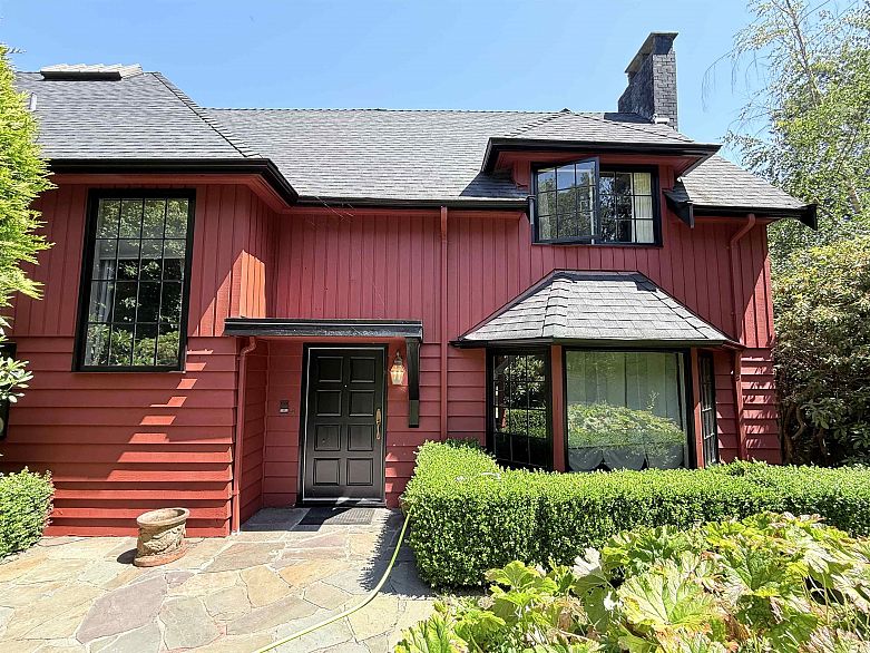 6786 Blenheim Street