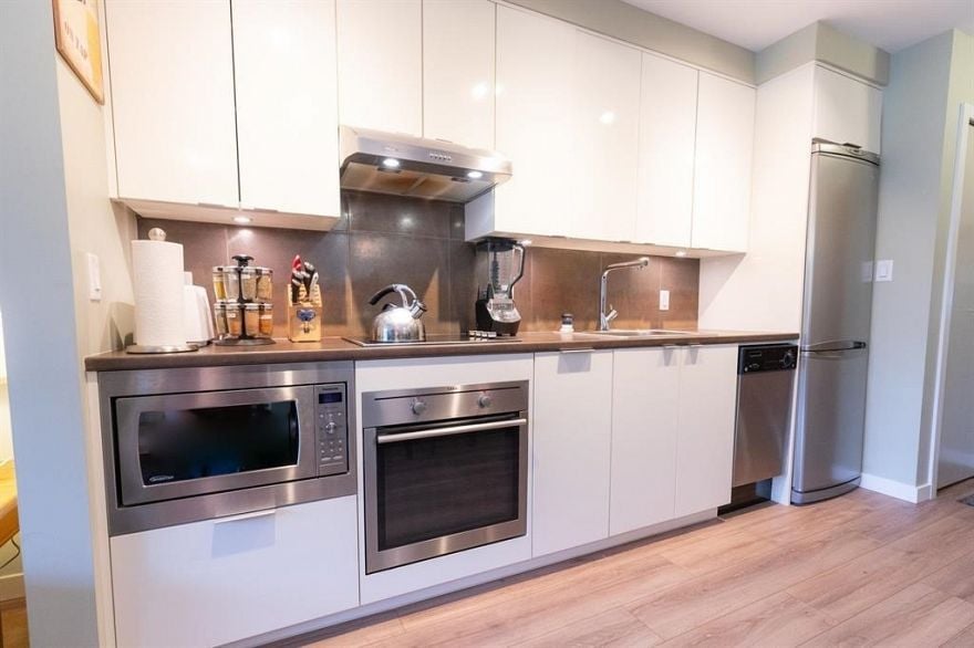 308 161 W GEORGIA STREET, Vancouver BC V6B 0K9