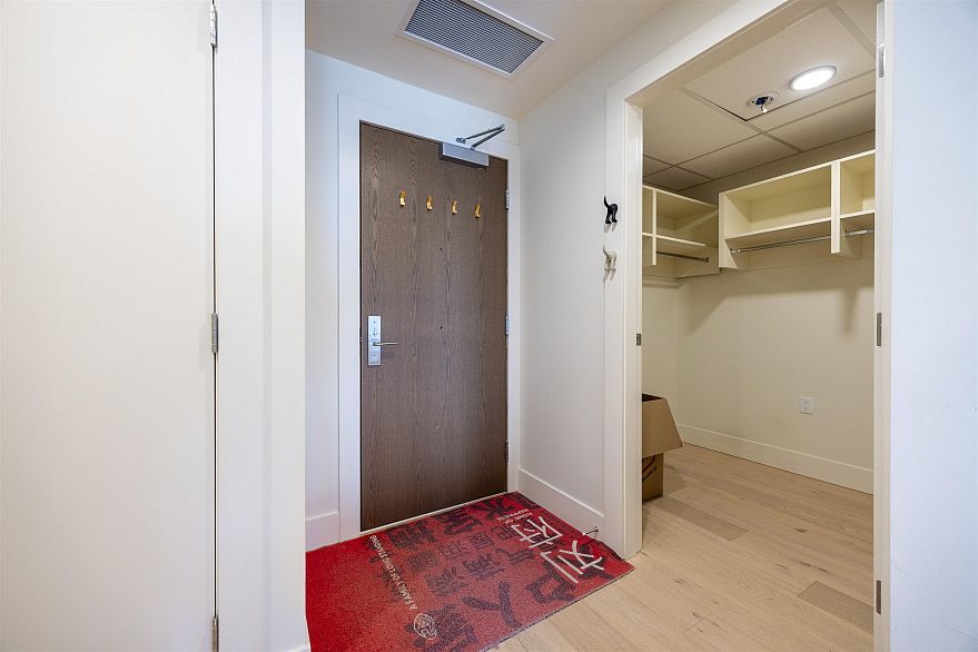 305 3639 W 16th Avenue