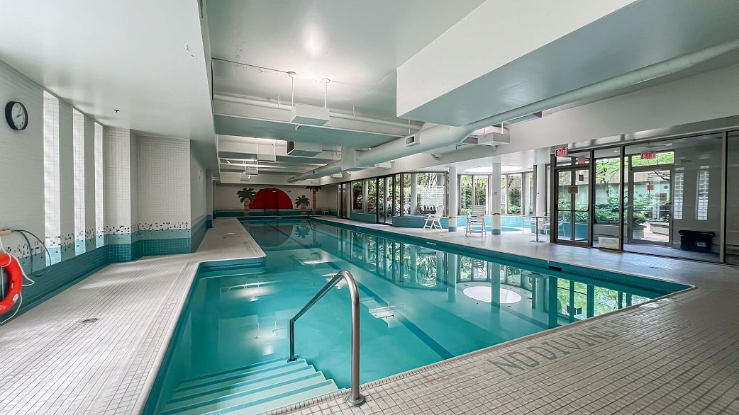 1206 909 Burrard Street