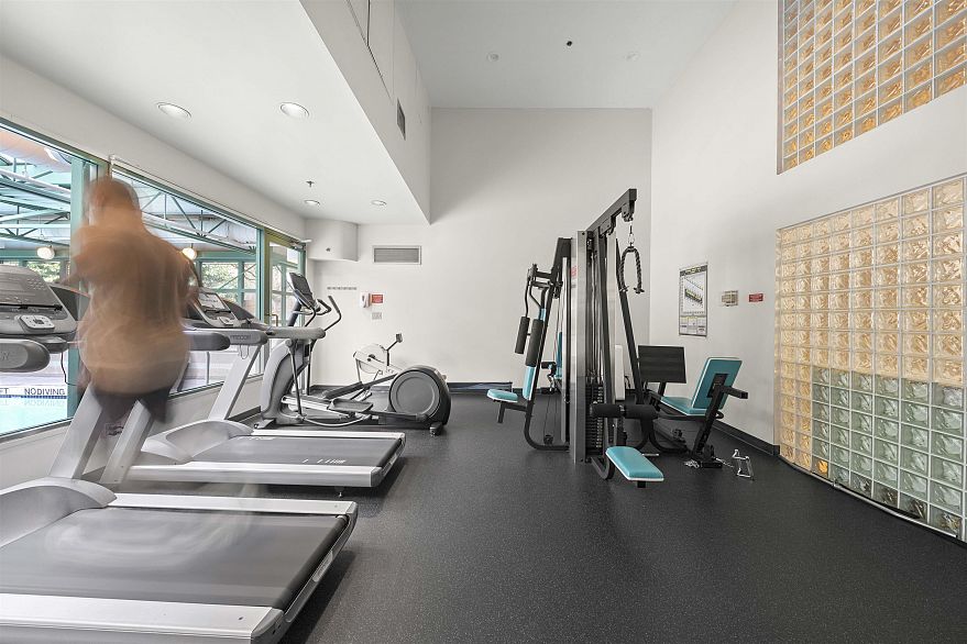 106 503 W 16th Avenue