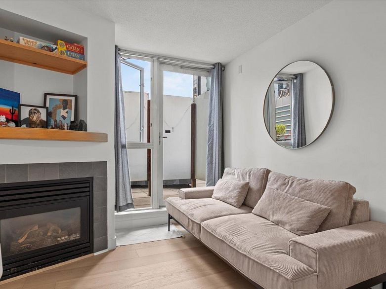 605 1068 Hornby Street