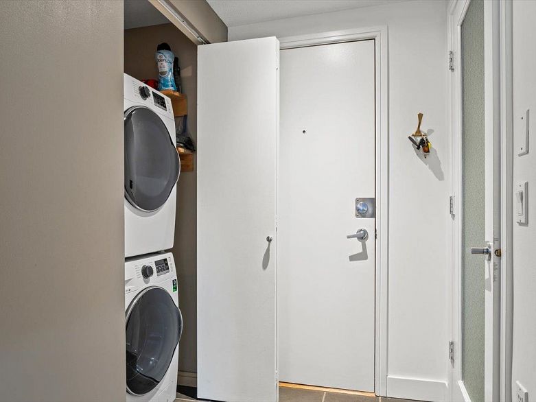 605 1068 Hornby Street