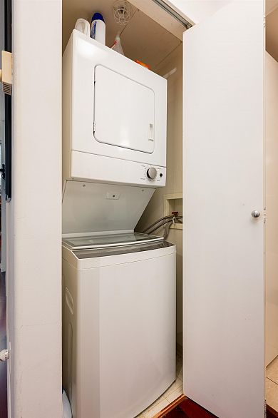 604 1328 W Pender Street