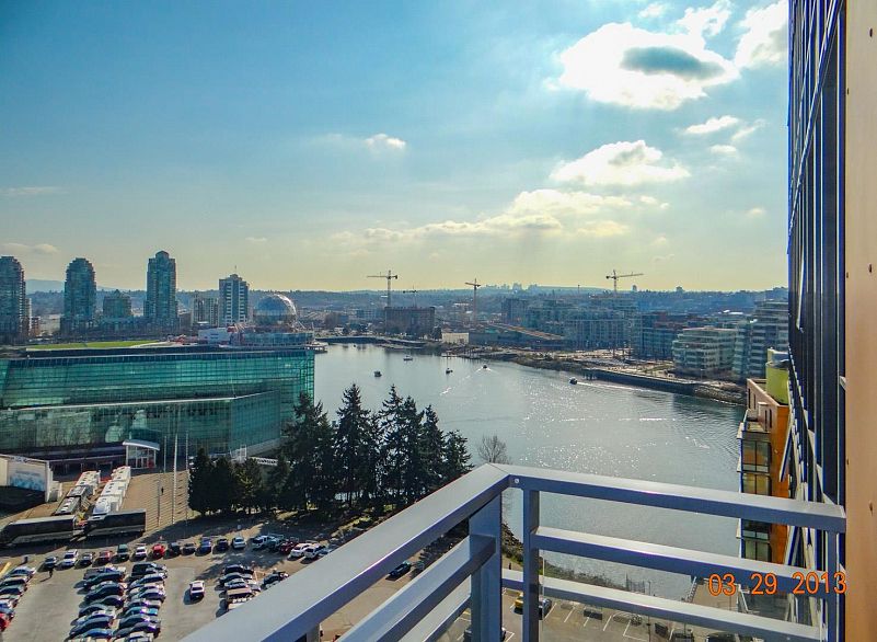 1901 33 Smithe Street