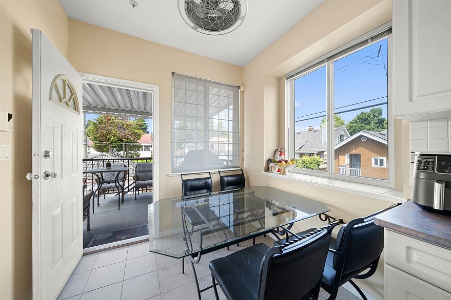 5323 Dumfries Street