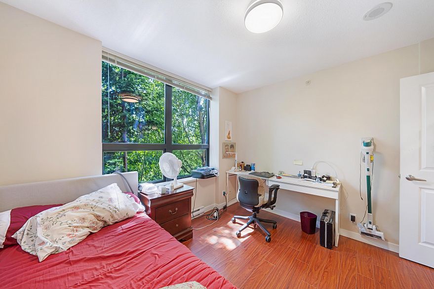 403 3663 Crowley Drive