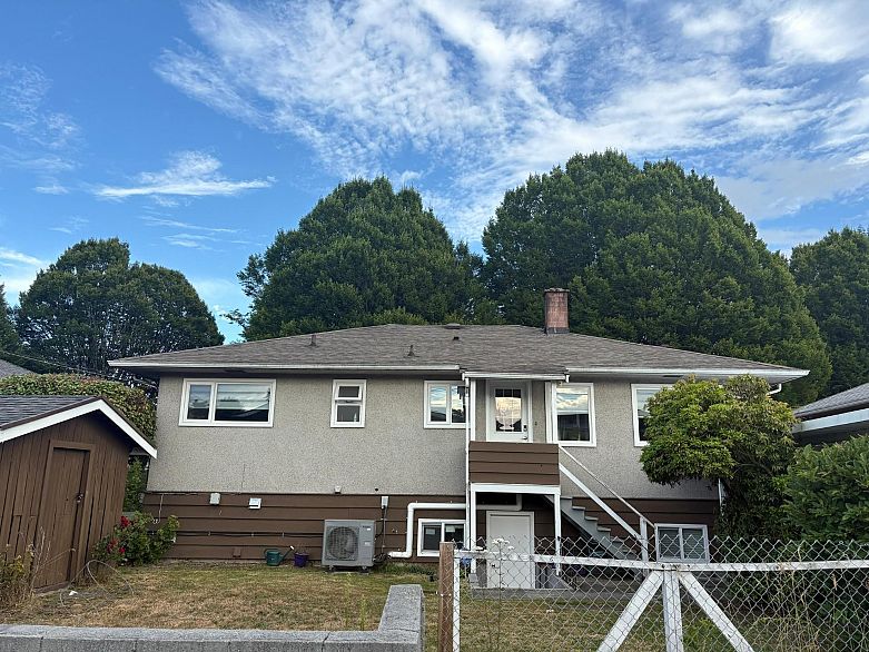 4749 Fairmont Street