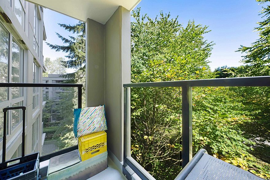 403 3663 Crowley Drive