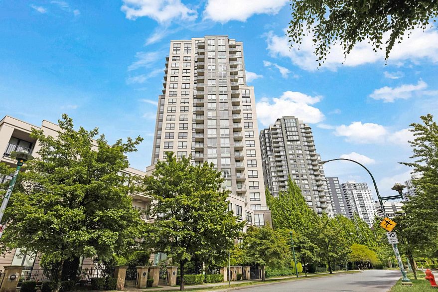 403 3663 Crowley Drive