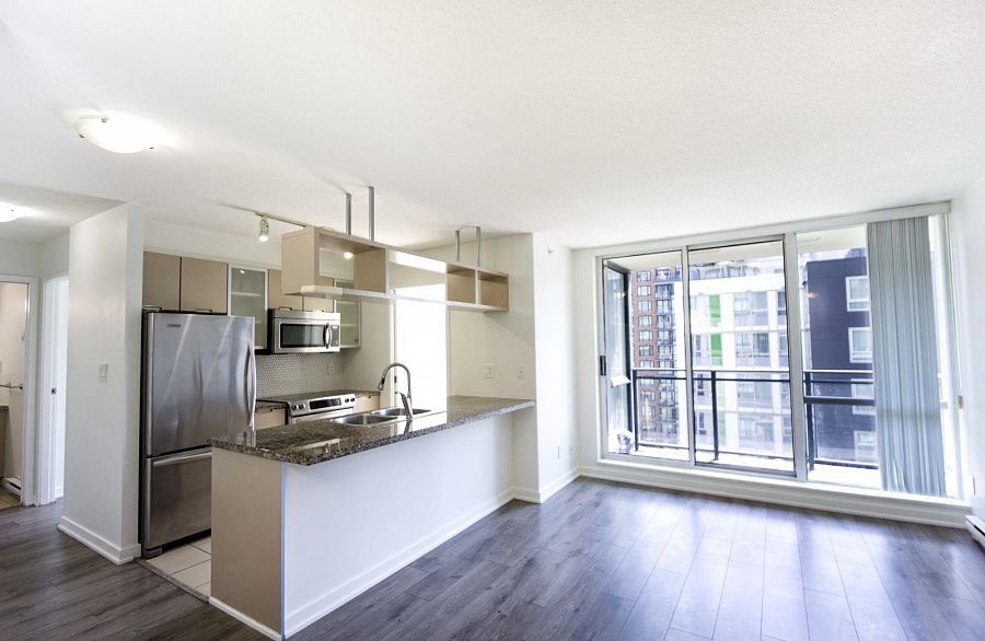 1206 1082 Seymour Street