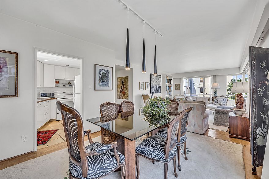 508 1949 Beach Avenue