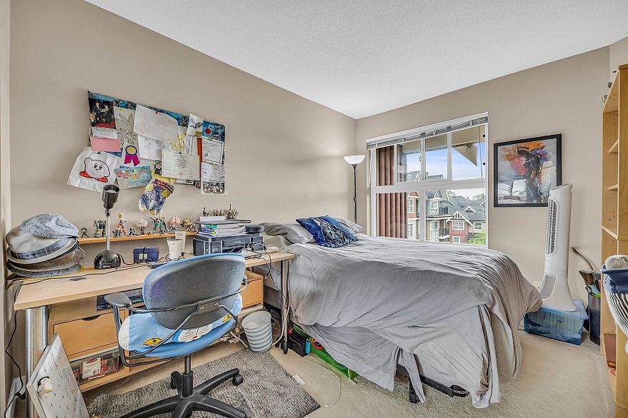 403 7088 Mont Royal Square