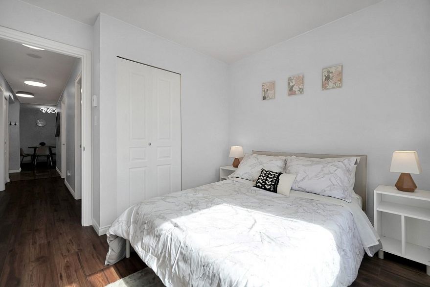 2703 1189 Howe Street