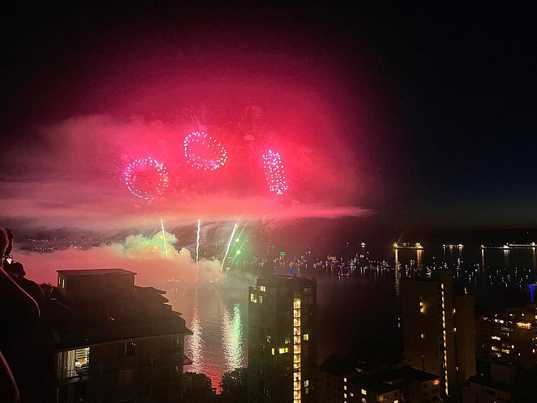 501 1850 Comox Street