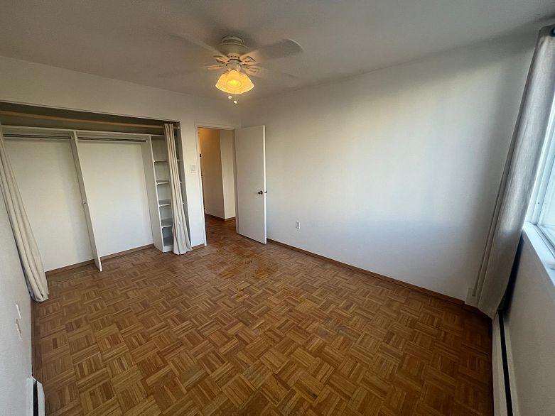 501 1850 Comox Street