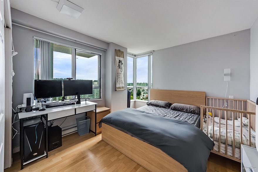 1803 5189 Gaston Street