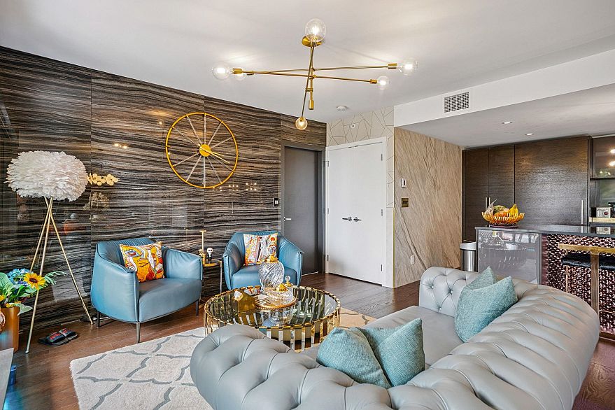 304 7128 Adera Street