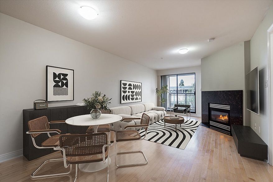 301 2015 Trafalgar Street