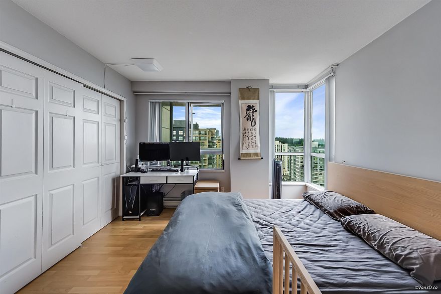 1803 5189 Gaston Street