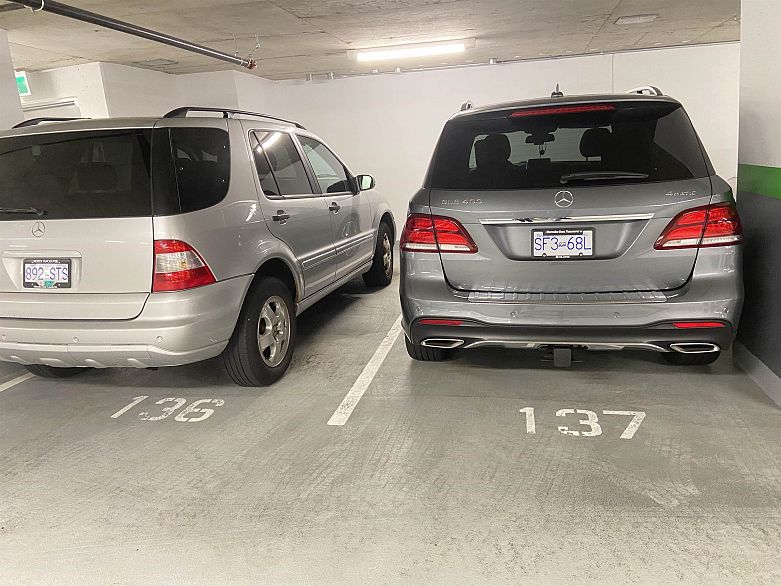 2705 1111 Richards Street