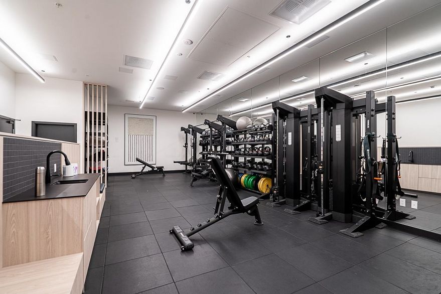 3932 Dumfries Street