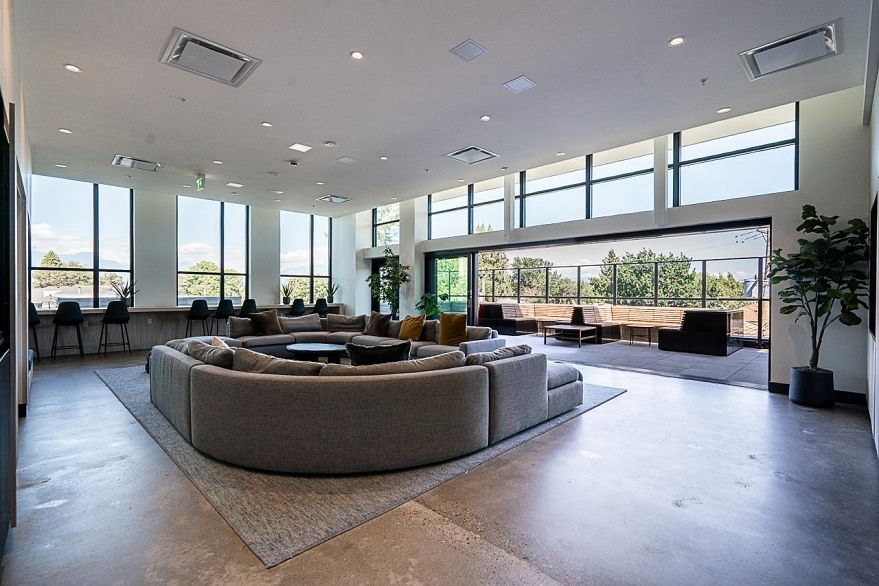 3932 Dumfries Street