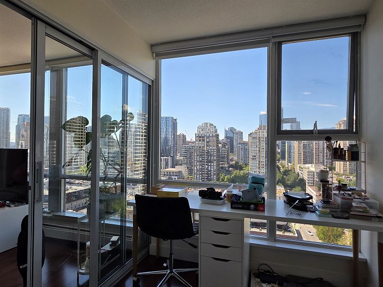 2709 1008 Cambie Street