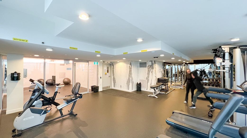 2705 1111 Richards Street